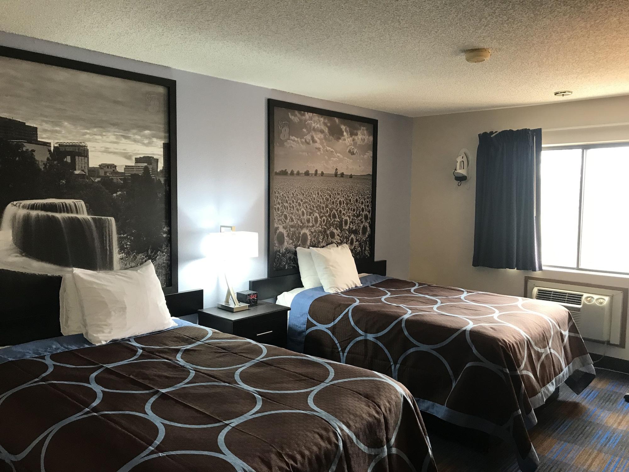 Super 8 By Wyndham Lenexa Overland Park Area/Mall Area Eksteriør bilde