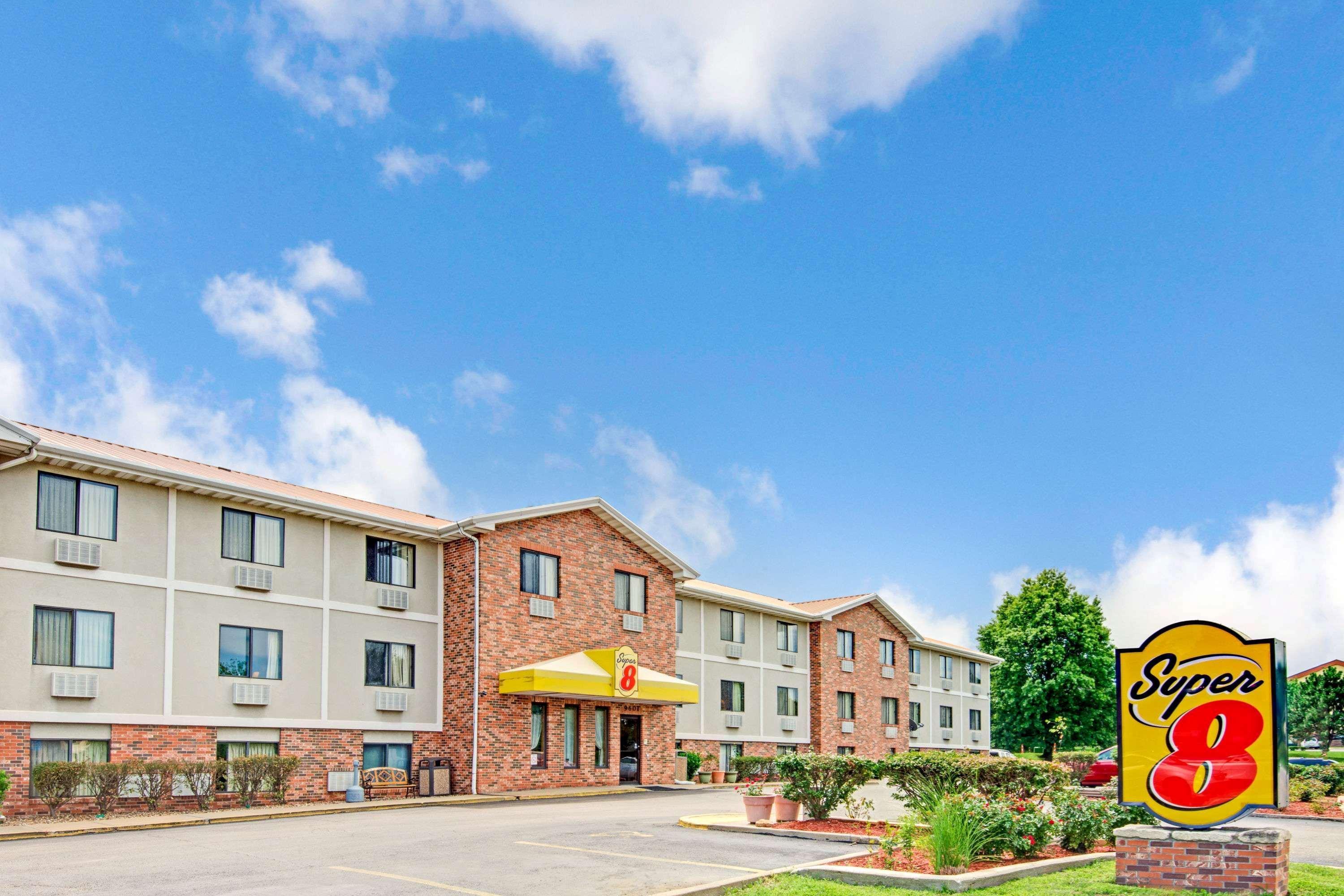 Super 8 By Wyndham Lenexa Overland Park Area/Mall Area Eksteriør bilde